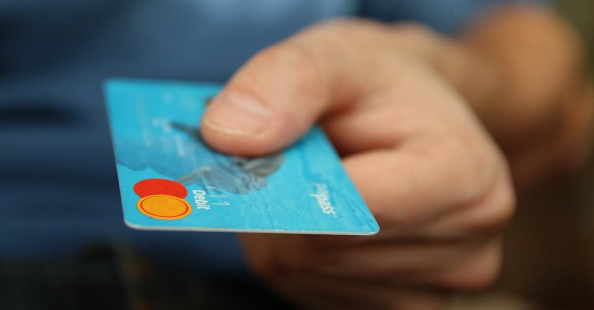 Cover Image for Unlocking the Secrets of Credit Cards: Your Ultimate Guide to Smart Spending
